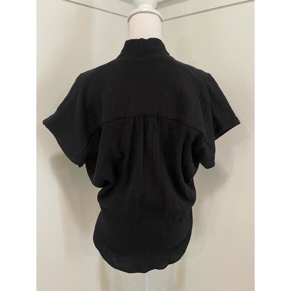 Natalie Busby Top in Black - Picture 4 of 5